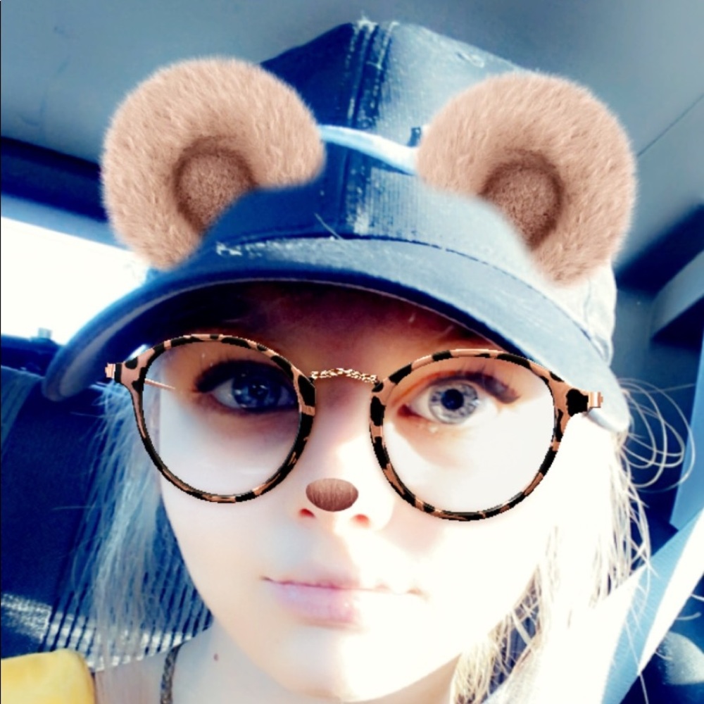 Meet your Posher, Wystria